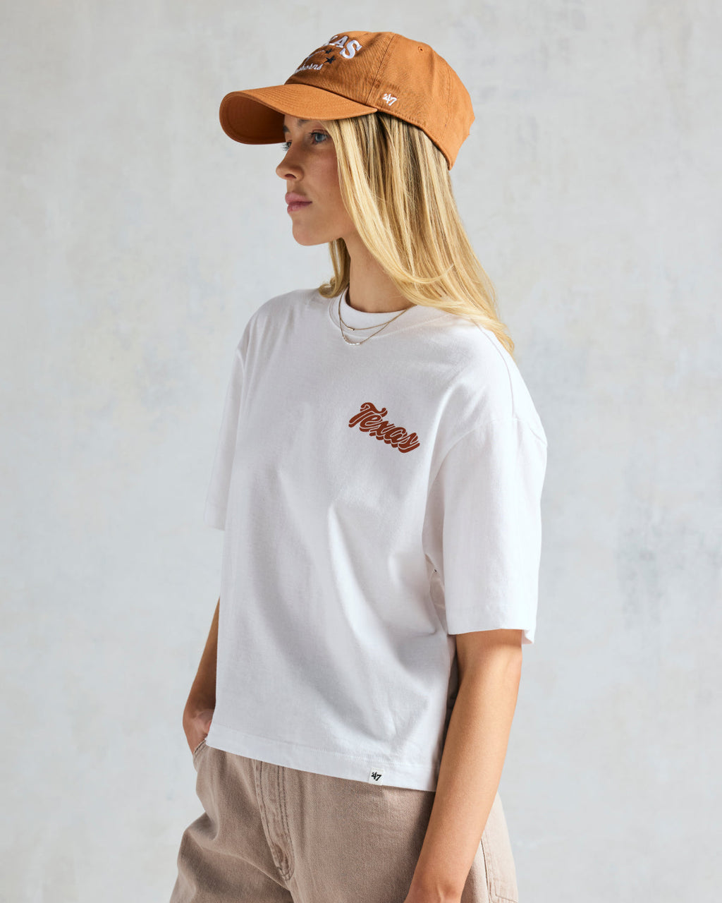 CHICAGO BULLS COLLAGE SCRIPT '47 REED CITY TEE WOMENS Premium Comfort Casual