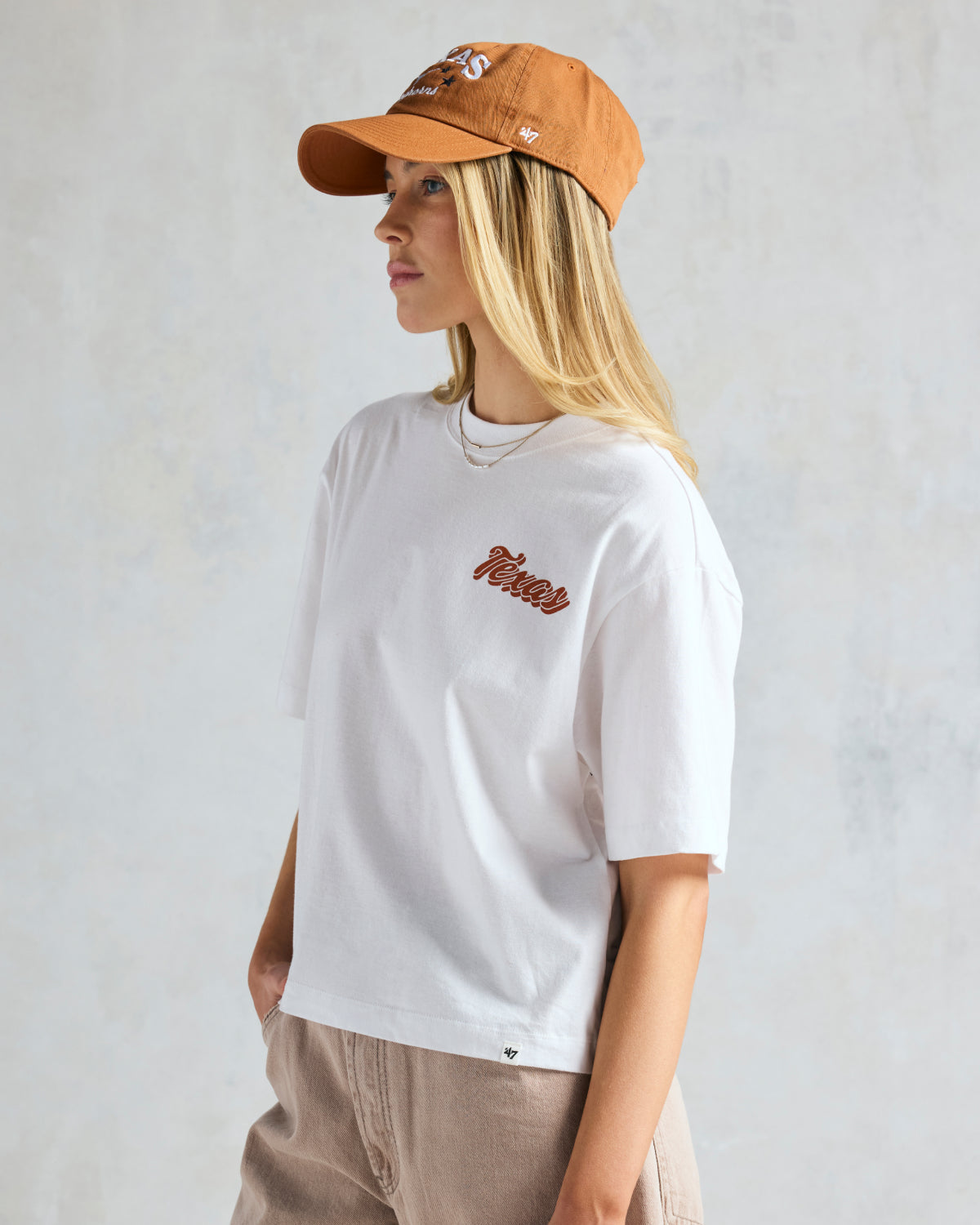 CHICAGO BULLS COLLAGE SCRIPT '47 REED CITY TEE WOMENS Premium Comfort Casual