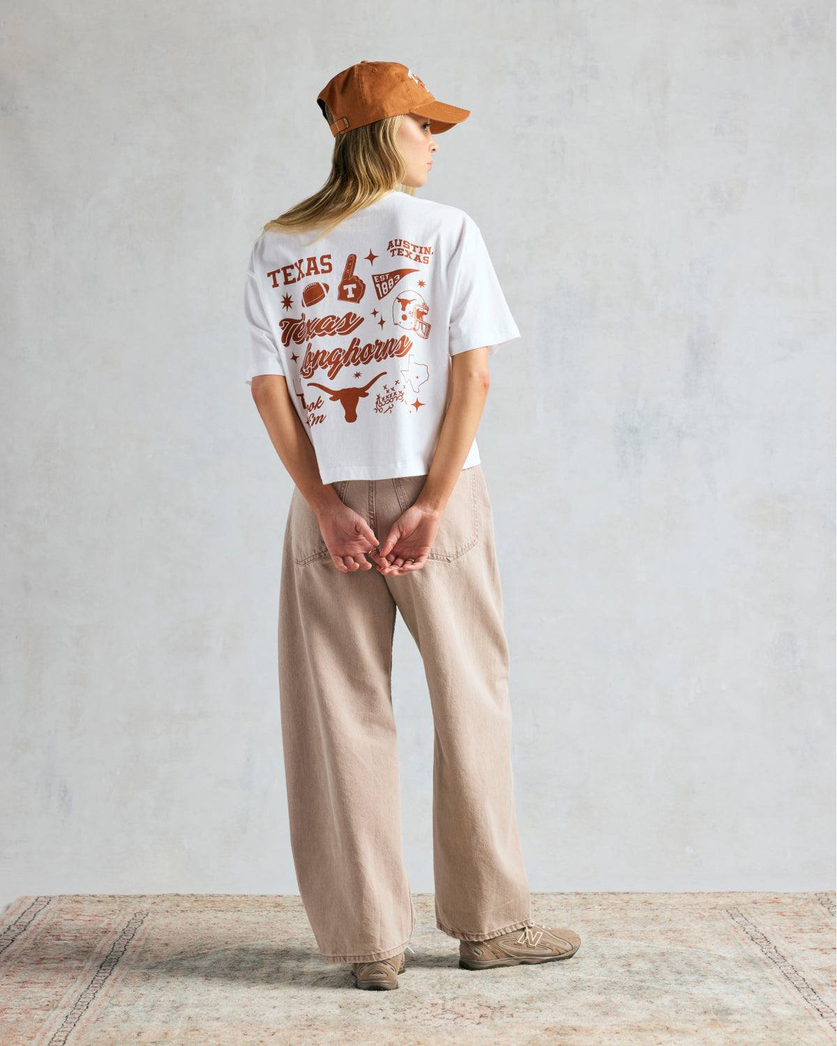 CHICAGO BULLS COLLAGE SCRIPT '47 REED CITY TEE WOMENS Premium Comfort Casual